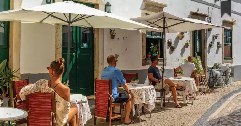 城市扩大绿色空间